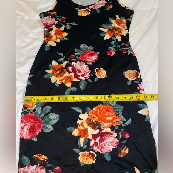 Women’s Mini Foral Dress Large - Picture 7 of 8